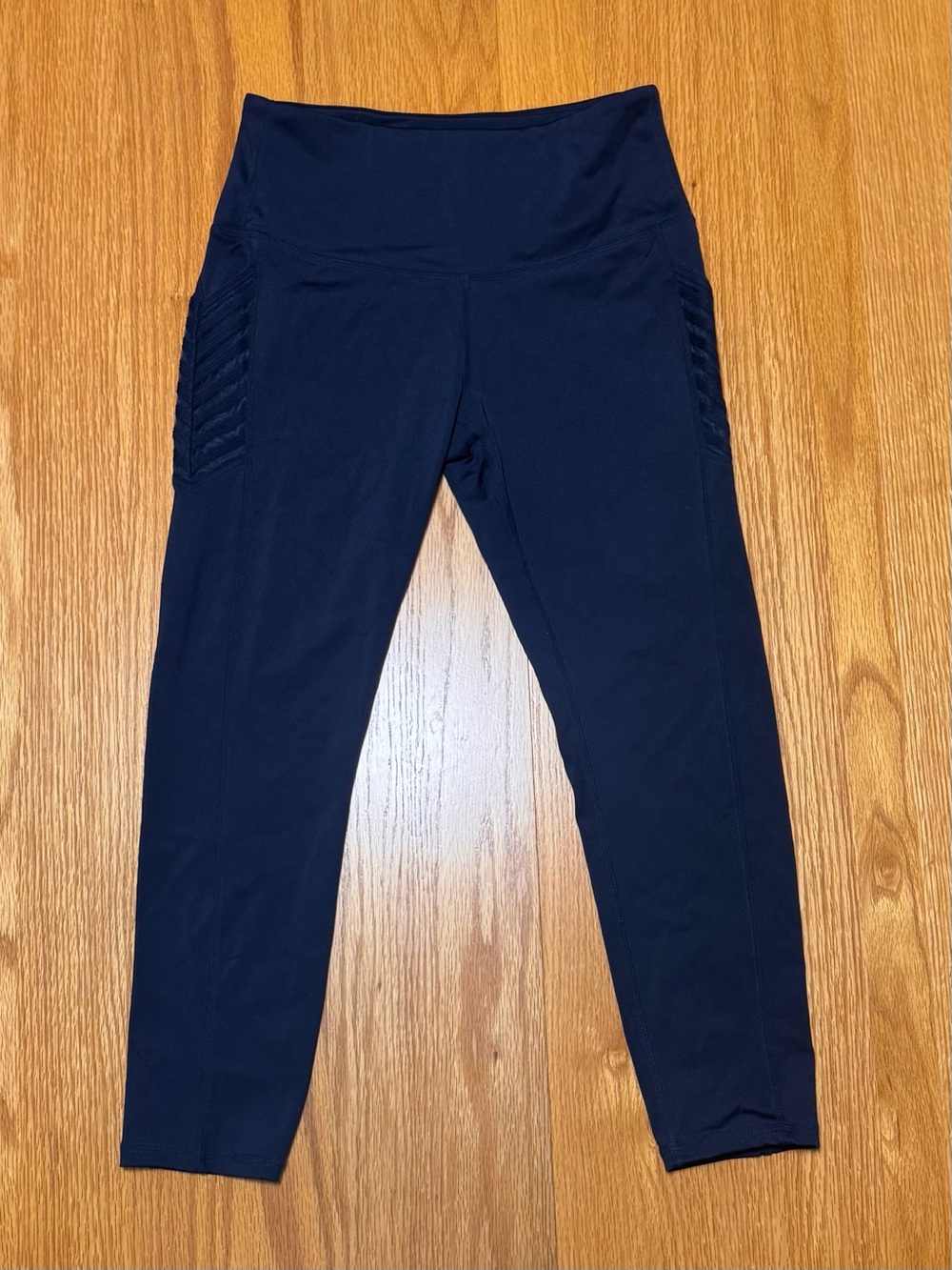 High-Waist Navy Leggings with Textured Side Panels